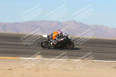 media/Dec-15-2023-Apex Assassins (Fri) [[91f19fb1c7]]/Racer 2/Session 2 (Bowl Exit)/